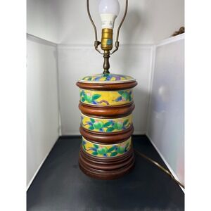 27" Vtg CHINOISERIE Porcelain wood Table‎ Lamp Yellow Peach Bird Andrea Sadek